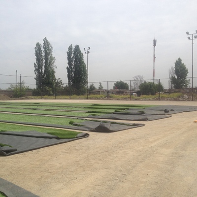 Construcción cancha de futbol
