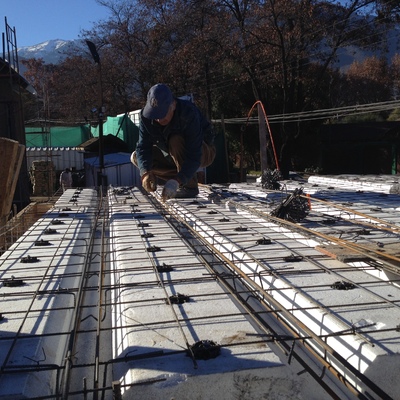 Construcción casas la reina