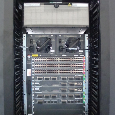 Instalacion de Chasis CISCO Serie 44XX