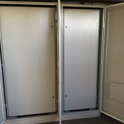 Gabinete dos cuerpos