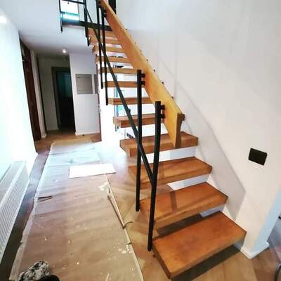 Escaleras y pasamanos