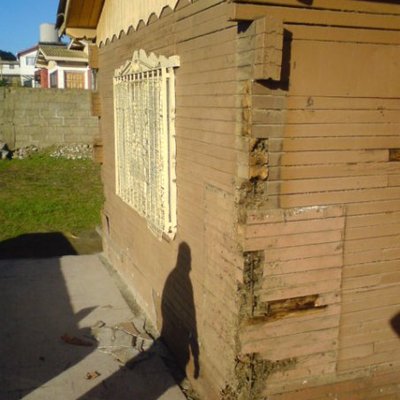 REPARACION CASA EL QUISCO POR PRECENSIA DE TERMITAS Y SATURACION DE AGUA