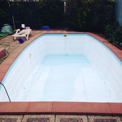 Lavado de piscina