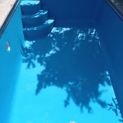 pintuta de piscina en peñalolen