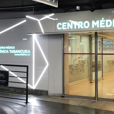 ACCESO CLINICA PARQUE ARAUCO