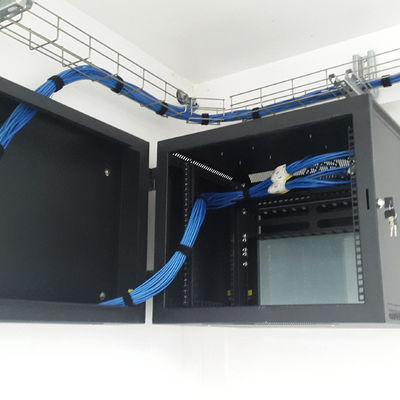 Instalacion de Gabinete de Pared 12u cableado UTP CAT6