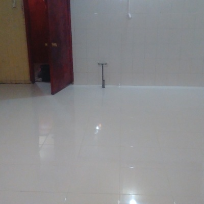 Ceramica para local de comida rapida