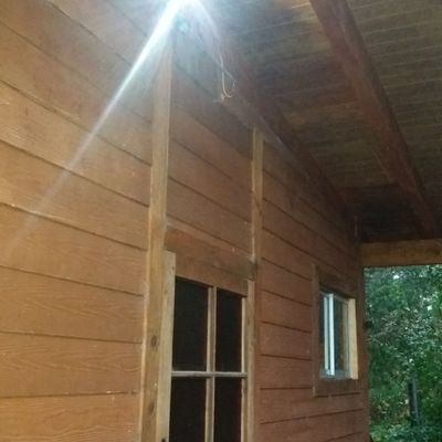 Instalación finalizada de sensor de movimientos cabaña pucon