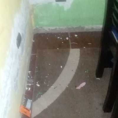 Postura de enchufes embutidos