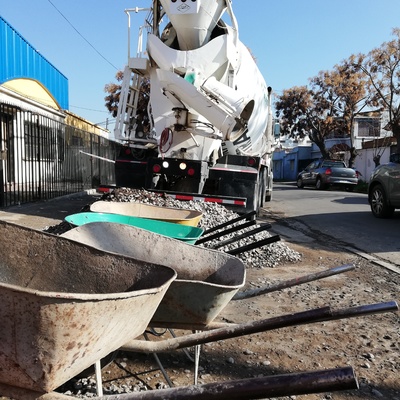 Hormigonando el estacionamiento