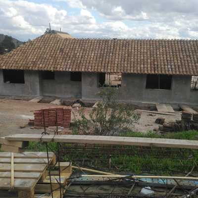 Venta de tejas y reparaciones de techos