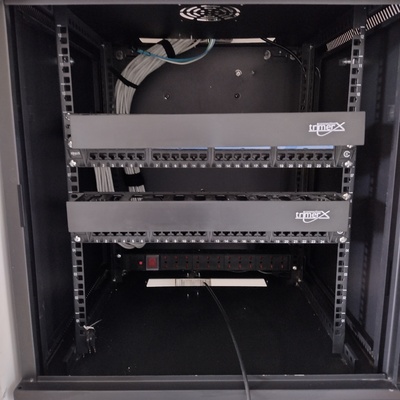 Rack de comunicación