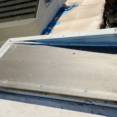 Arreglo de filtración en tragaluz