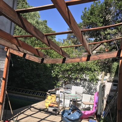 Demolición y Construccion de pergola