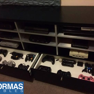 Mueble para videojuegos