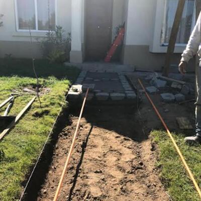Proceso de construcción de acceso peatonal – Las Vizcachas, Santiago