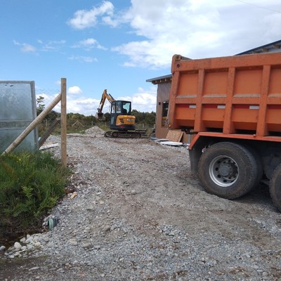 Construcción de caminos , compactación , movimientos de tierra.