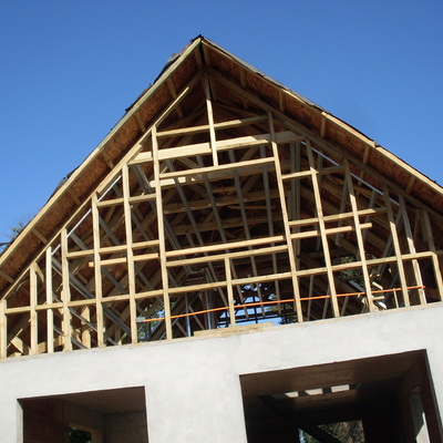 CONSTRUCCION DE CASAS