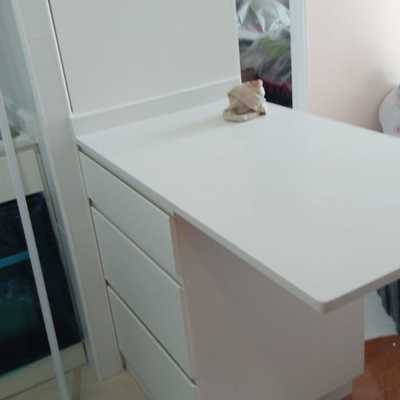 mueble con mesón para cocina