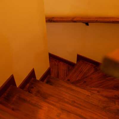 Escalera de madera