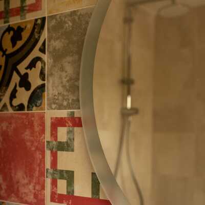 Cerámicas especiales en baño principal