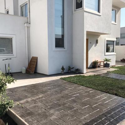Hormigon estampado jardin