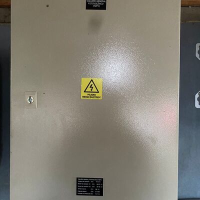 Proyecto 8kw hibrido 5kw baterías Palmilla