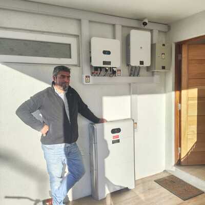 Proyecto 8kw hibrido 10kw baterías San Fernando