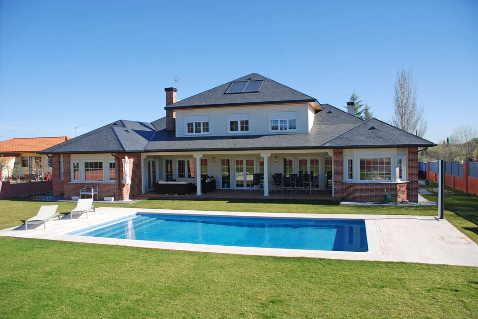 casas tipo chalet