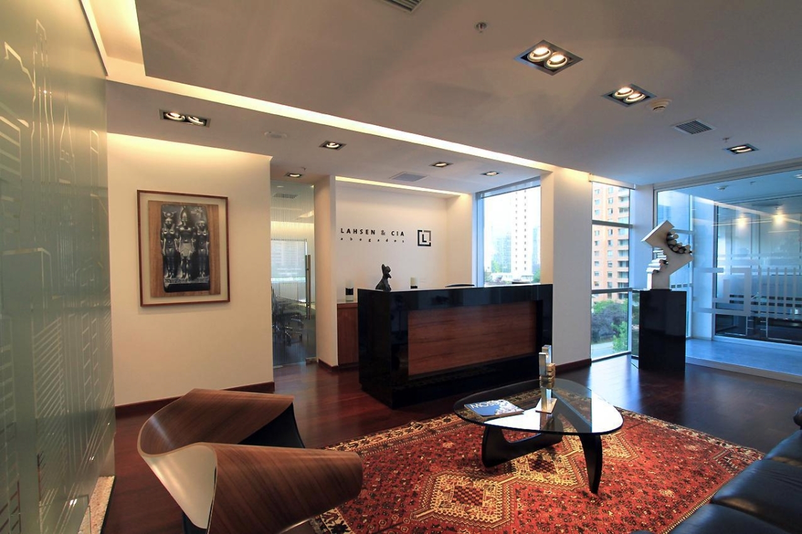 Oficinas Lahsen & Cia Abogados