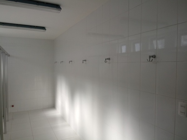 Baños y Camarines corralón municipal El Quisco
