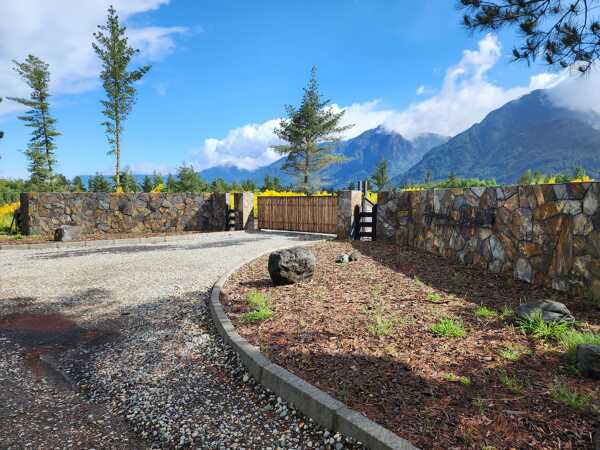 Acceso hacienda Pucon