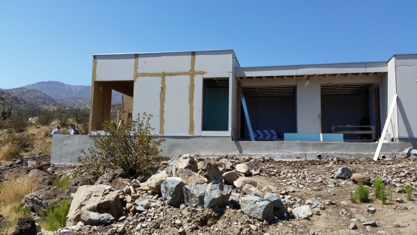 Foto: Muros Exteriores Perimetrales. de Constructora Riegen #546150 ...