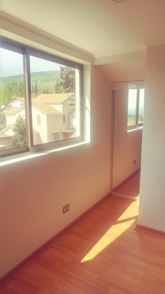 Habilitación mansarda condominio Helsby, La Reina