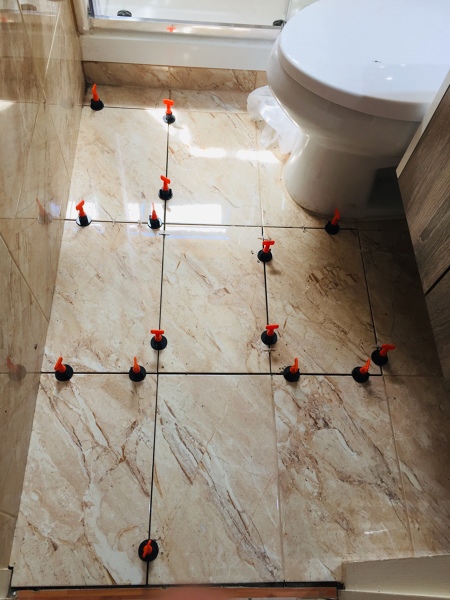 Cambio de palmetas quebradas