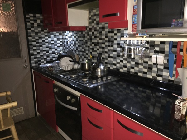 Foto: Remodelación de Cocina!! Encimera y Horno Empotrado de  Betomanconstruccion #473538 - Habitissimo
