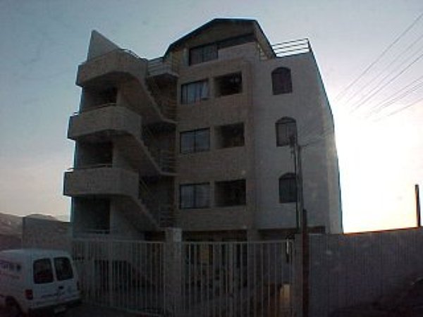 Construcción de edificio de 6 pisos