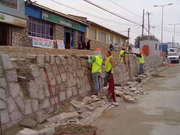 muro contención mampostería