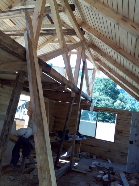 Detalles finales techumbre vivienda segunda