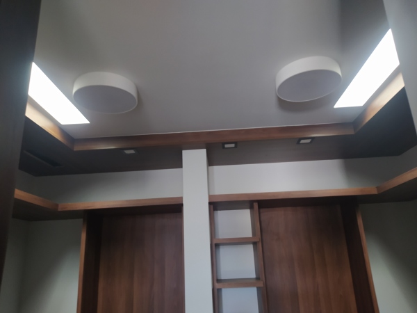 Cielo de closet principal