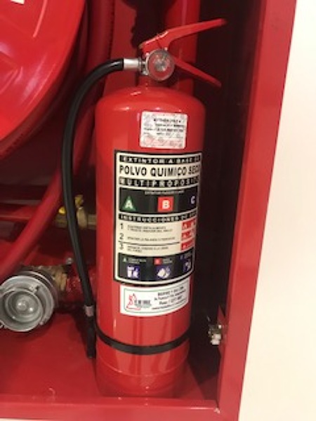 Extintor PQS 10kg 90%