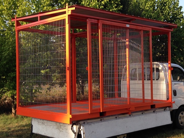 Jaula Antiderrame de Líquidos Peligrosos