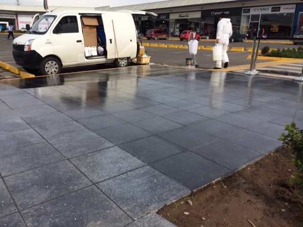 Sellado de pisos exteriores