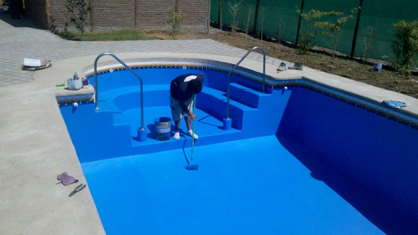 piscina de hormigon de 12 x 6 mts
