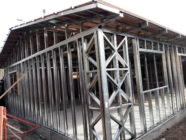 Local comercial en metalcon