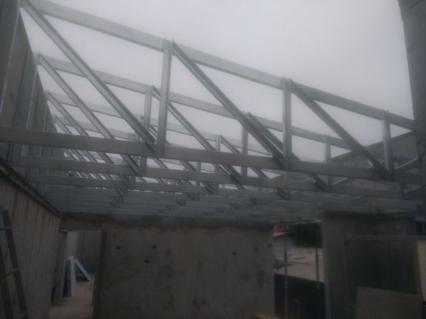 Confección cerchas en metalcon