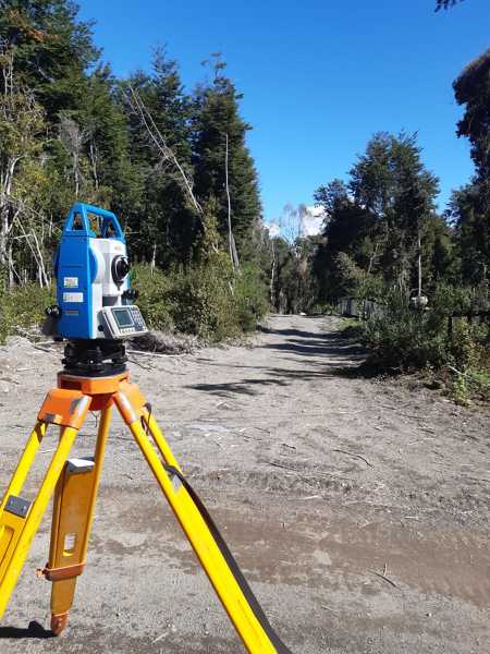 Levantamiento estación total