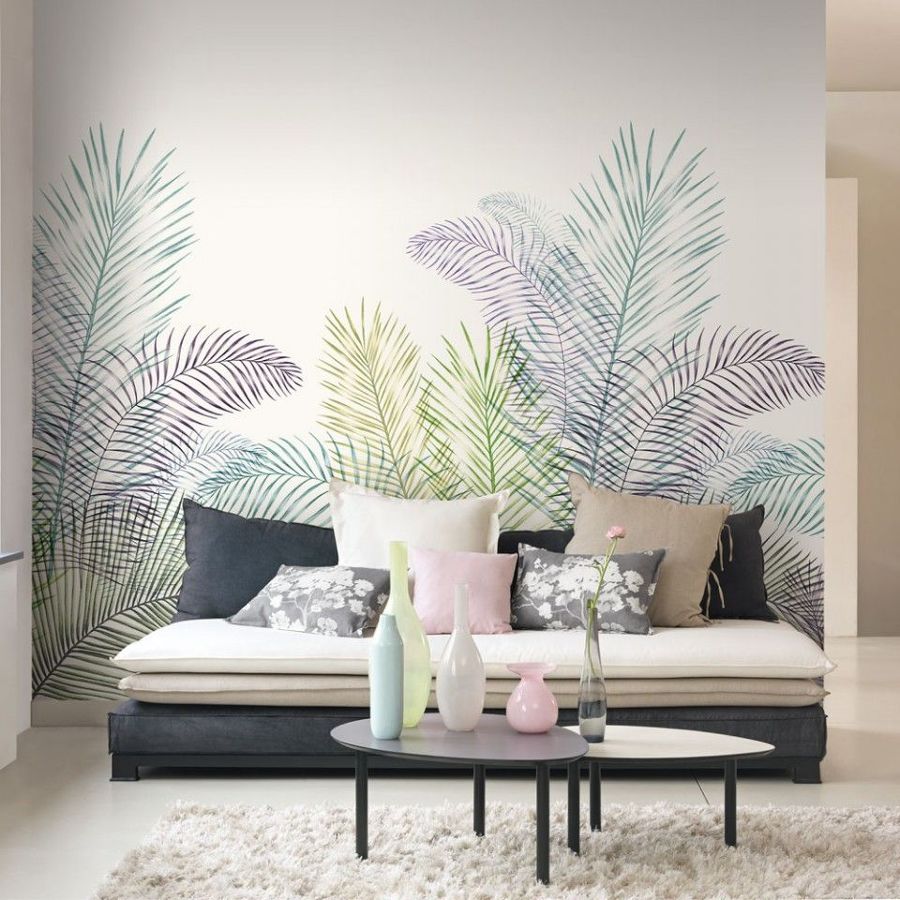 Foto: Mesa en Jardín Cerrado con Figuras Zen y Plantas #121971