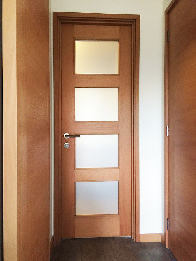 Acceso baño suite. 