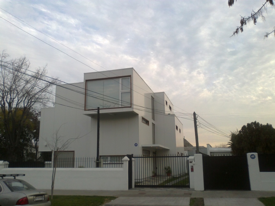 Acceso Hernando de Aguirre